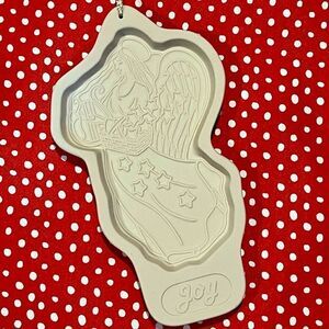 Longaberger Pottery 1996 Angel Series “Joy” Stoneware Baking Cookie Mold